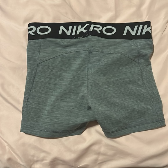 Grey Nike pro 3” shorts. Size M. - Picture 3 of 4